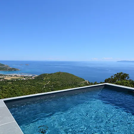 Le Tomino Macinaggio (Corsica)