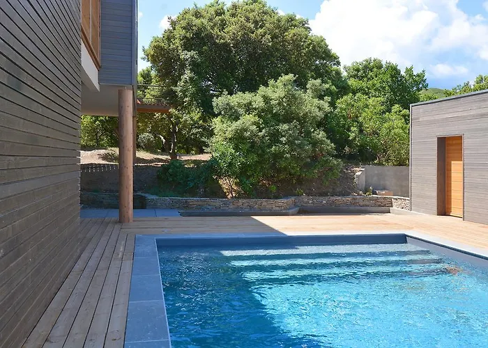 Le Tomino Отель