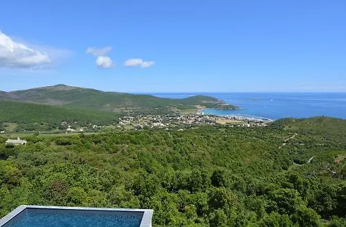 Le Tomino 4* Macinaggio