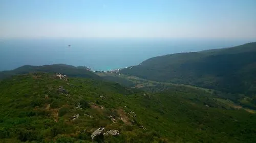 Le Tomino 4* Macinaggio